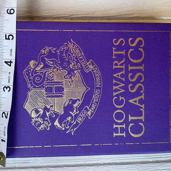 Harry Potter Hogwarts Classics Book Set of 2 Quidditch & Tales of Beedle Bard - Picture 4 of 8